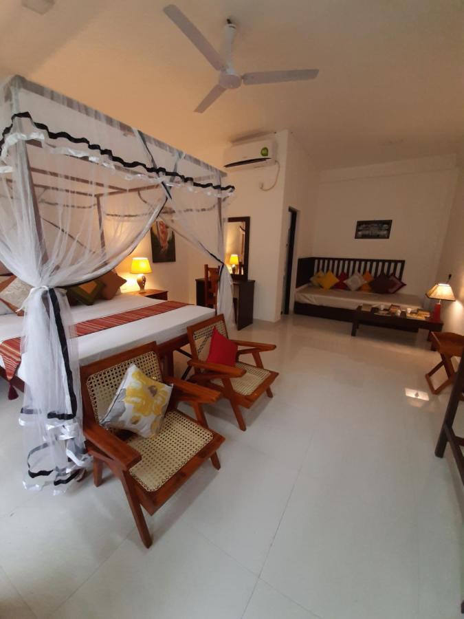 Hotel Chanara Sigiriya Eksteriør bilde