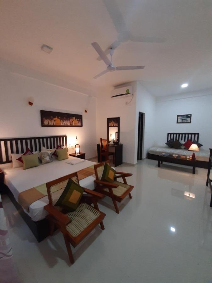 Hotel Chanara Sigiriya Eksteriør bilde
